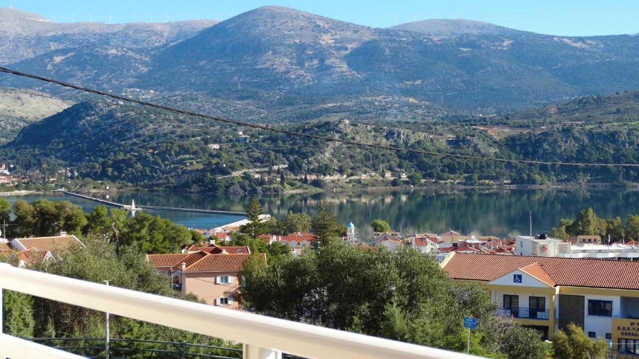 Blue Lagoon Luxury Apartment A3 Argostoli  Bagian luar foto